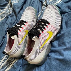 Nike Vapor Max Flyknits